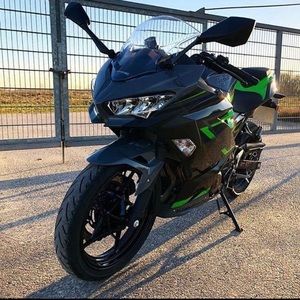 Meet your Posher, Robert